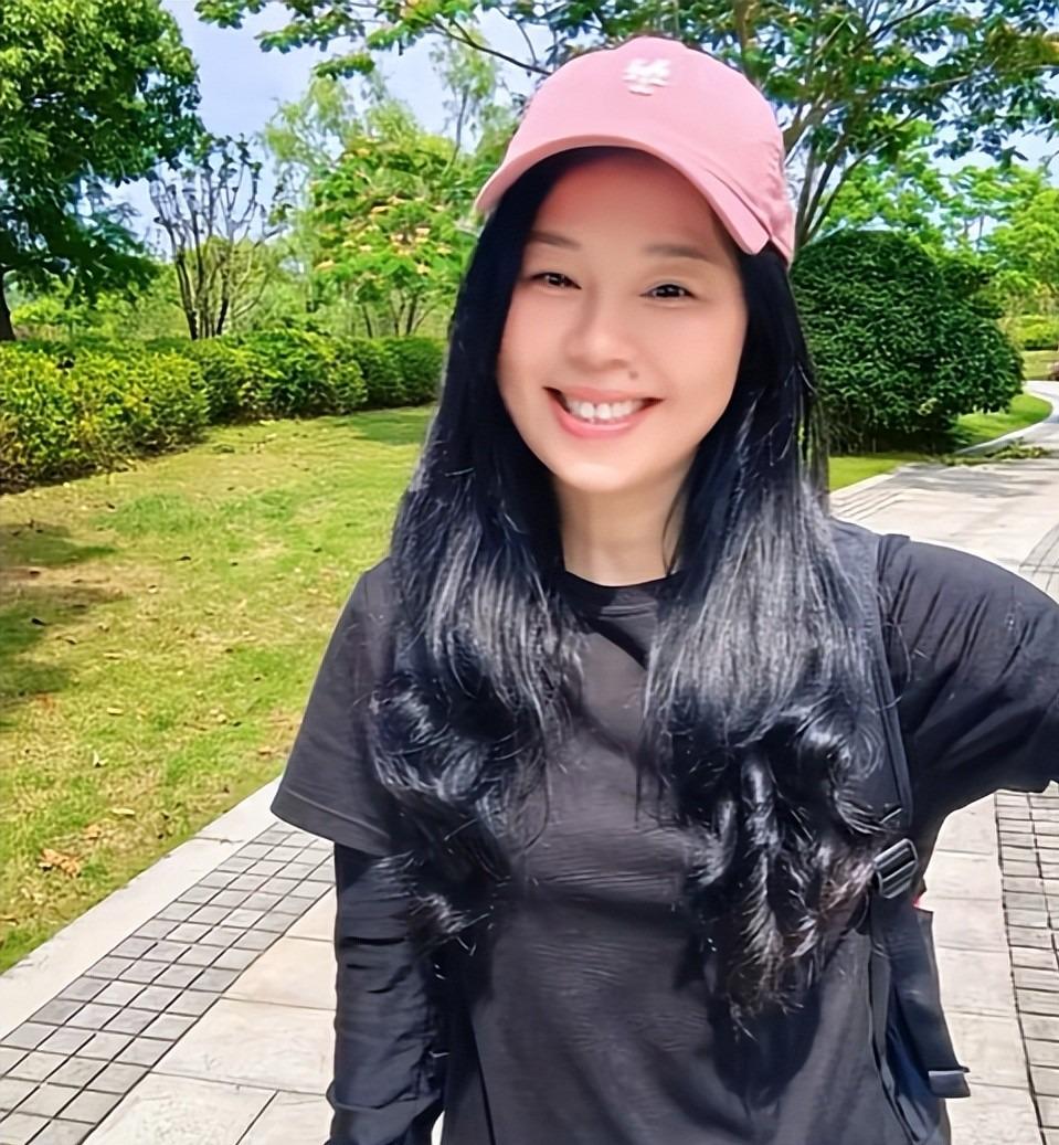 姚明229公分已经够高？NO！后面的巨兽一个比一个高！